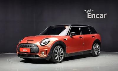 MINI Clubman · 2022 год