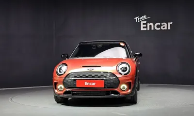 MINI Clubman 2022, 31409 км, за 16221.51 USD