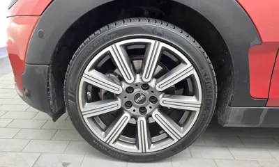 MINI Clubman 2022, 31409 км, за 16221.51 USD