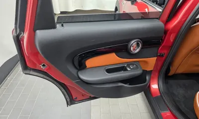 MINI Clubman 2022, 31409 км, за 16221.51 USD - фото 25