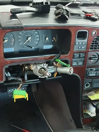 Saab 9000