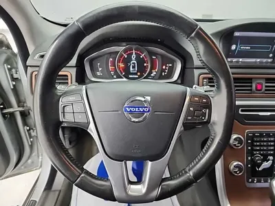 Volvo XC70 2015, 92717 км, за 10564.91 USD - фото 9