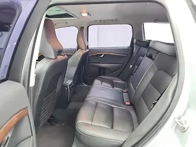 Volvo XC70 2015, 92717 км, за 10564.91 USD - фото 12
