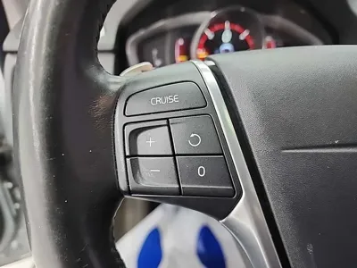 Volvo XC70 2015, 92717 км, за 10564.91 USD - фото 17