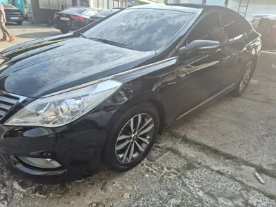 Hyundai Grandeur 2012, 190530 км, за 2280.13 USD