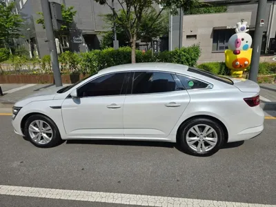 Renault-KoreaSamsung SM6 2019, 201142 км, за 3776.78 USD