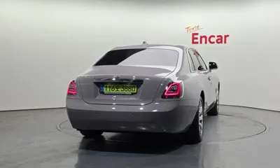 Rolls-Royce Ghost 2024, 4868 км, за 295780.95 USD