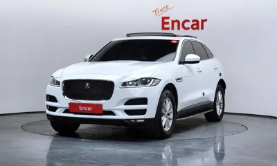 Jaguar F-Pace · 2018 год