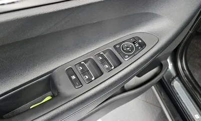 Hyundai Grandeur 2019, 22149 км, за 11655.92 USD - фото 30
