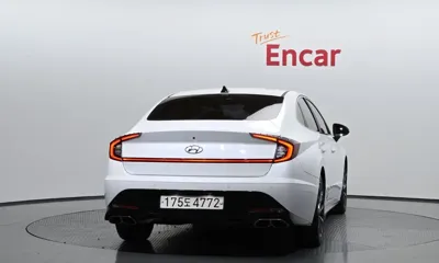 Hyundai Sonata 2021, 93224 км, за 11270.36 USD