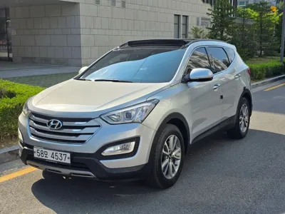 Hyundai Santafe 2015, 104814 км, за 6446.57 USD