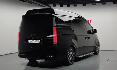 Hyundai Staria 2023, 51485 км, за 30228.16 USD