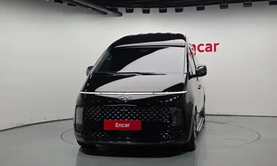Hyundai Staria 2023, 51485 км, за 30228.16 USD