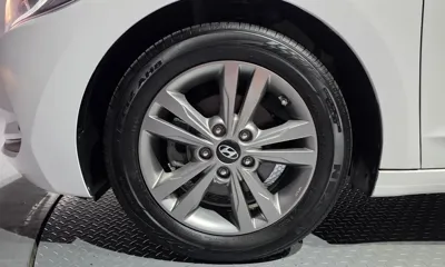 Hyundai Avante 2018, 110411 км, за 7023.76 USD