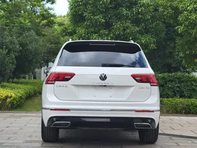 Volkswagen Tiguan L 2021, 82000 км, за 15710.57 USD - фото 8