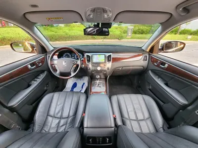 Hyundai Equus 2012, 158800 км, за 2377.85 USD - фото 15