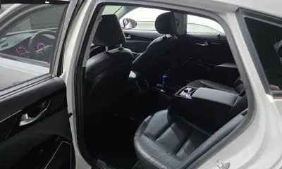 Kia K7 2018, 133362 км, за 6825.71 USD - фото 26