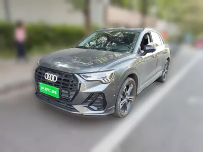 Audi Q3 · 2021 год