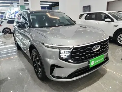 Ford Edge 2025, 4900 км, за 30553.24 USD