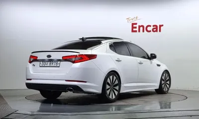 Kia K5 2011, 135148 км, за 3014.98 USD