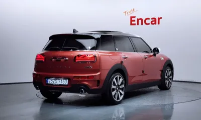 MINI Clubman 2023, 17174 км, за 18970.72 USD