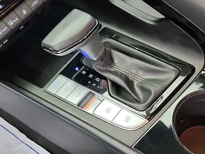 Hyundai Avante 2024, 136263 км, за 10437.18 USD - фото 8