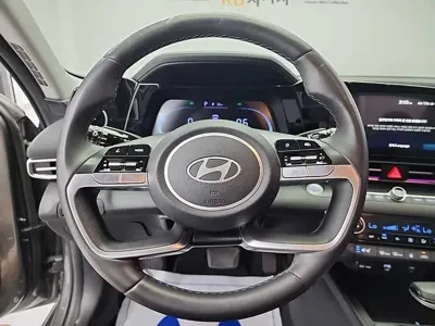 Hyundai Avante 2024, 136263 км, за 10437.18 USD - фото 9