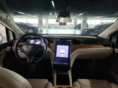 Tesla Model X 2019, 98808 км, за 43849.28 USD - фото 16