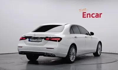 Mercedes-Benz E-Class 2023, 19450 км, за 30084.07 USD