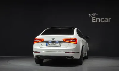 Kia K7 2013, 127108 км, за 5135.54 USD