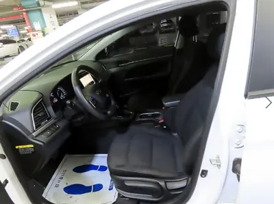 Hyundai Avante 2017, 140376 км, за 3413.42 USD - фото 6