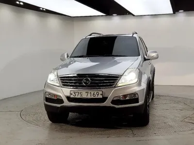 KG_Mobility_Ssangyong Rexton 2013, 181439 км, за 2073.72 USD
