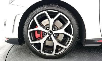 Hyundai Veloster 2022, 54315 км, за 9692.96 USD