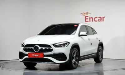 Mercedes-Benz GLA-Class · 2022 год