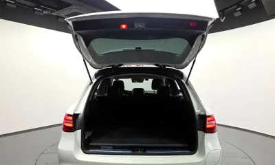 Mercedes-Benz GLC-Class 2019, 74508 км, за 15622.95 USD - фото 20