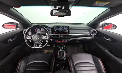 Kia K3 2022, 117832 км, за 10042.95 USD - фото 7