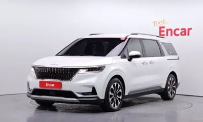 Kia Canival · 2022 год