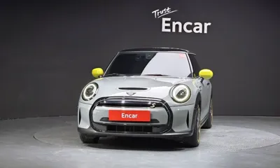 MINI Cooper 2023, 20285 км, за 18136.9 USD