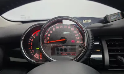 MINI Cooper 2016, 173264 км, за 4561.08 USD - фото 8