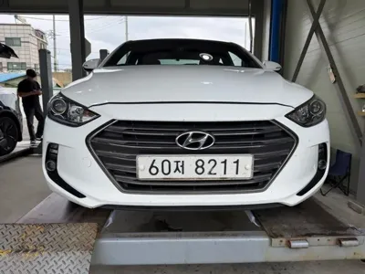 Hyundai Avante · 2017 год