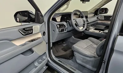 Lincoln Navigator 2019, 45665 км, за 40065.17 USD - фото 10