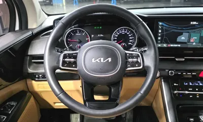 Kia Canival 2023, 121500 км, за 11684.39 USD - фото 11