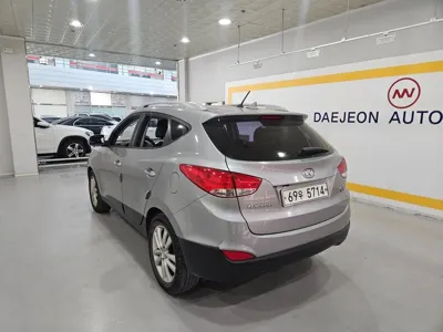 Hyundai Tucson 2010, 239649 км, за 1950.2 USD