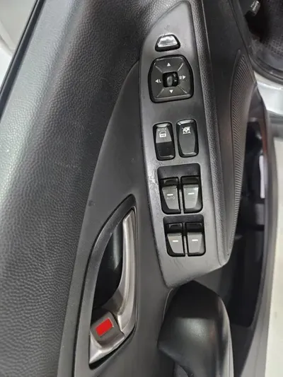 Hyundai Tucson 2010, 239649 км, за 1941.37 USD - фото 9