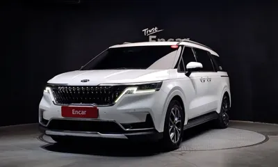 Kia Canival · 2021 год