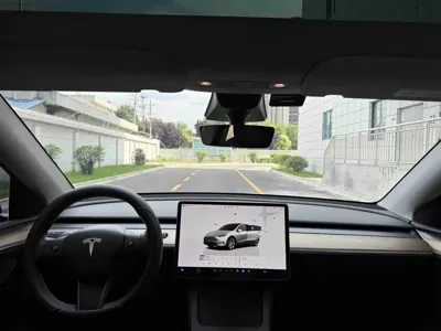 Tesla Model Y 2022, 165000 км, за 16792.03 USD - фото 9