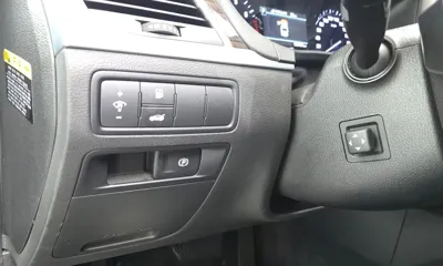 Genesis G80 2018, 153981 км, за 7930.83 USD - фото 27