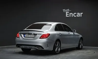 Mercedes-Benz C-Class 2017, 19462 км, за 12406.46 USD