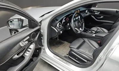 Mercedes-Benz C-Class 2017, 19462 км, за 12406.46 USD - фото 12