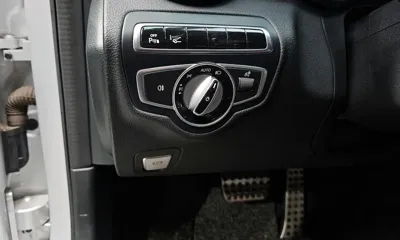 Mercedes-Benz C-Class 2017, 19462 км, за 12406.46 USD - фото 18